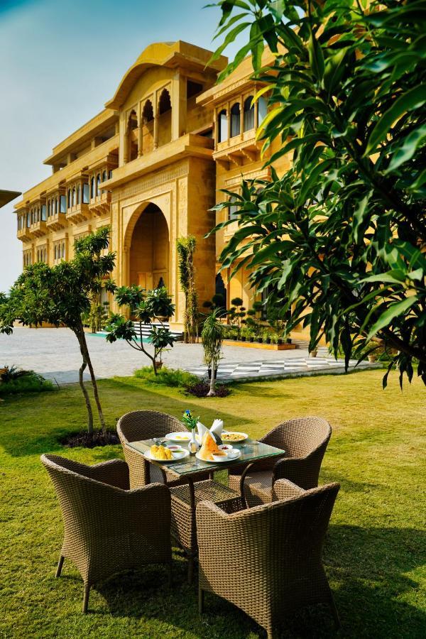 Hotel Sahdev Bagh à Pushkar Extérieur photo